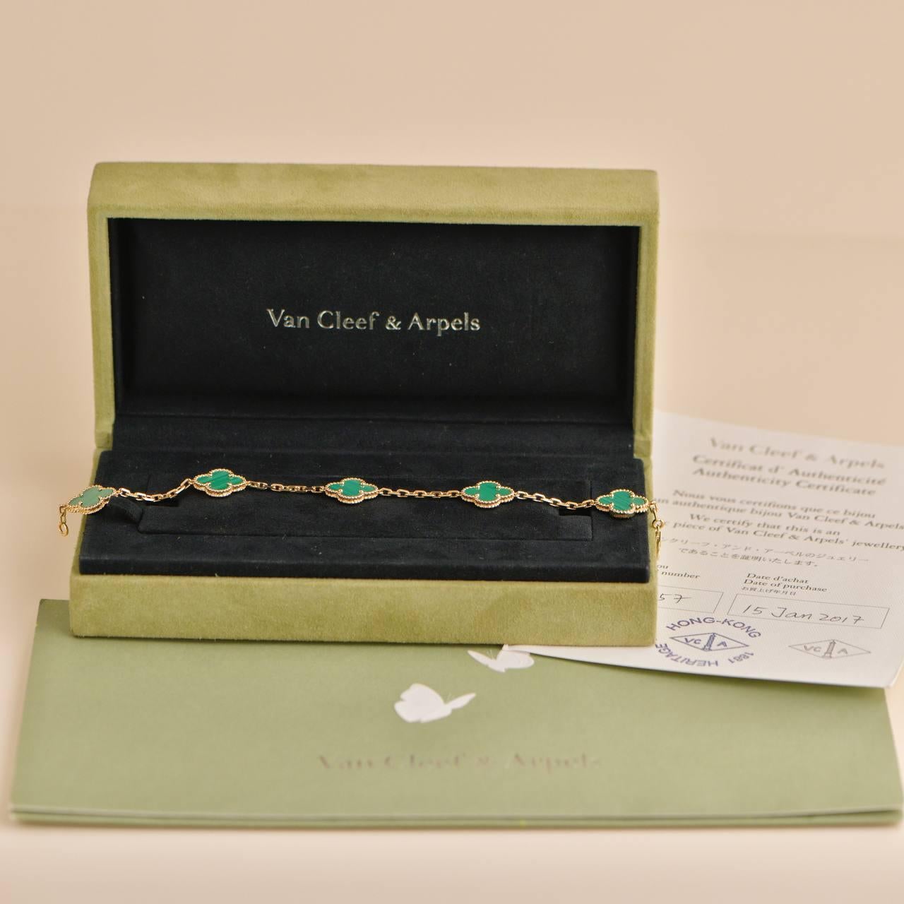 Uncut Van Cleef & Arpels Vintage Alhambra Malachite 5 Motif 18K Yellow Gold Bracelet