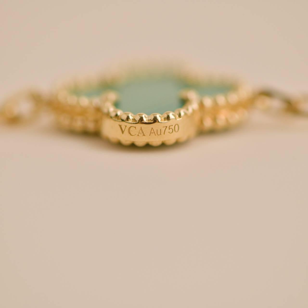Van Cleef & Arpels Vintage Alhambra Malachite 5 Motif 18K Yellow Gold Bracelet 1