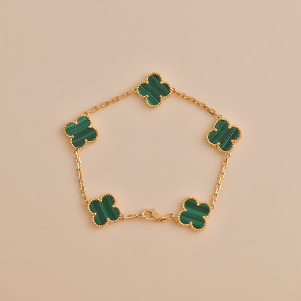 Van Cleef & Arpels Vintage Alhambra Malachite Yellow Gold Bracelet 4