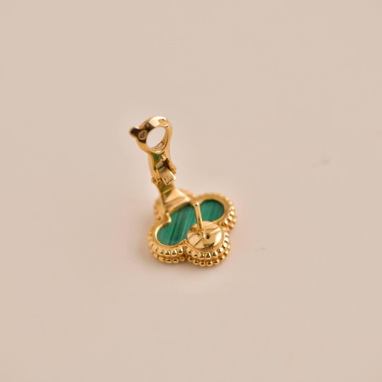 Uncut Van Cleef & Arpels Vintage Alhambra Malachite Yellow Gold Earrings