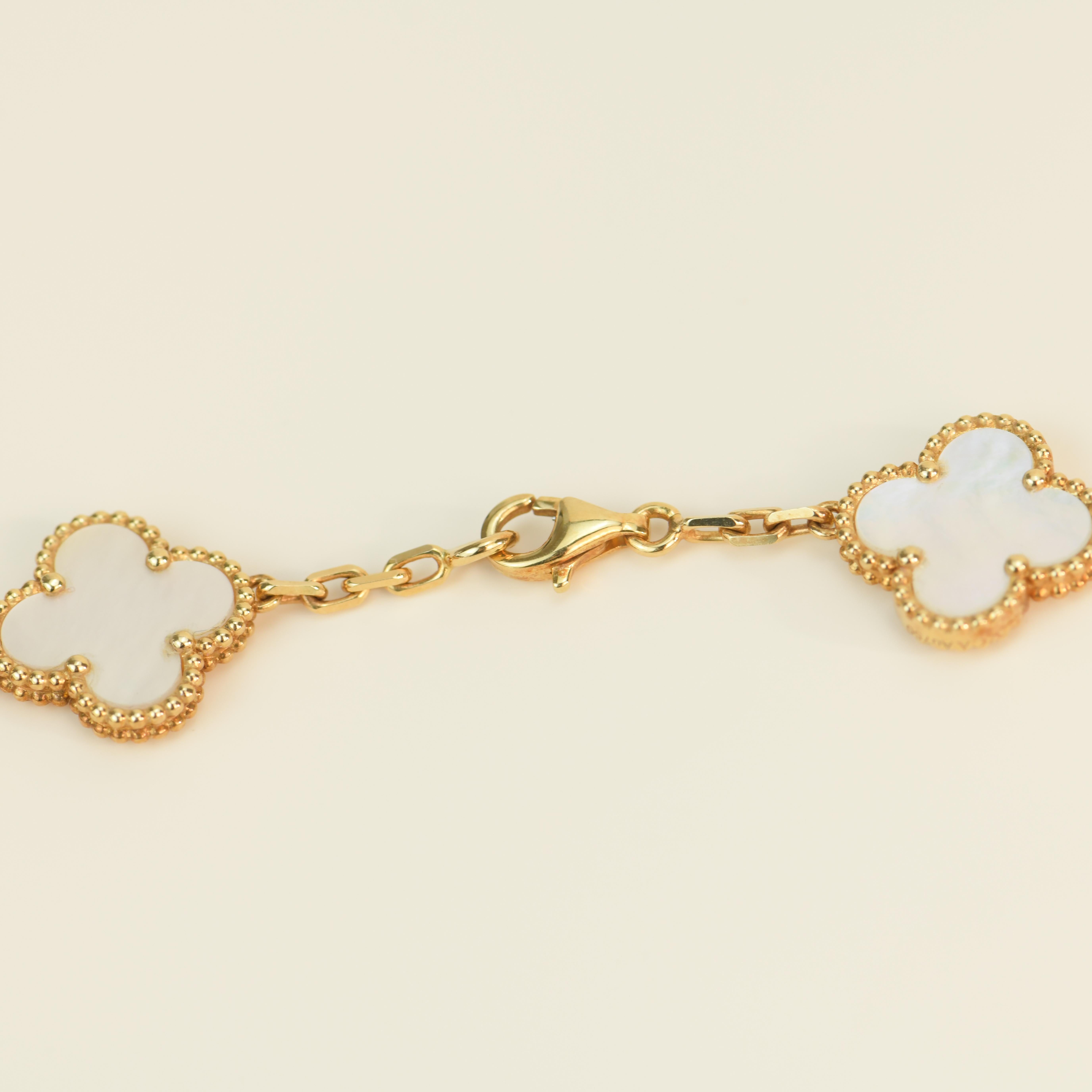 Women's or Men's Van Cleef &Arpels Vintage Alhambra Mother of Pearl 10 Motif Yellow Gold Necklace