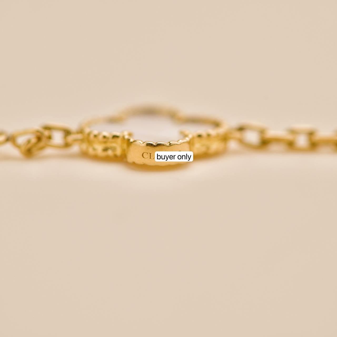 Van Cleef & Arpels Vintage Alhambra Perlmutt 18K Gold 5 Motiv-Armband im Angebot 4