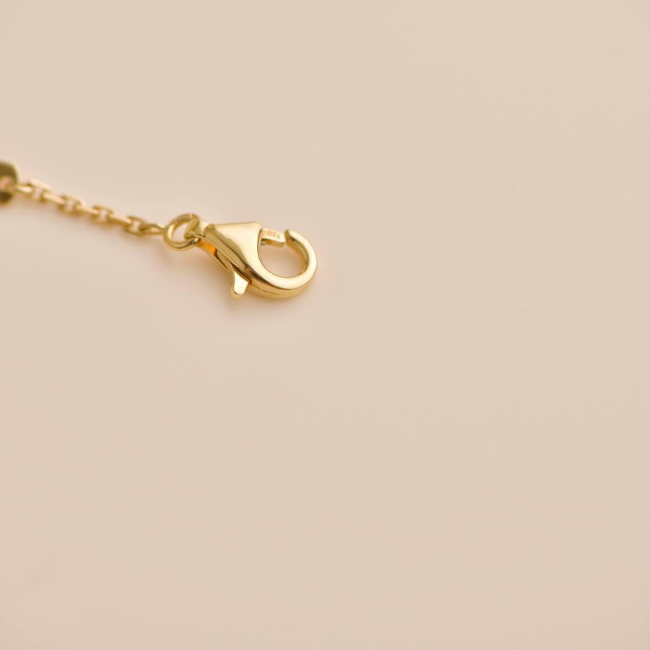 Van Cleef & Arpels Vintage Alhambra Mother of Pearl 18K Yellow Gold Necklace 3