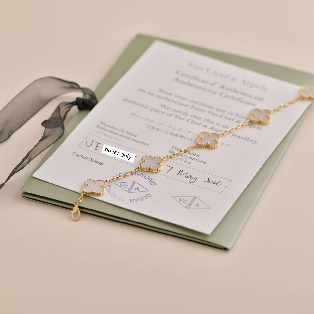  Van Cleef & Arpels Bracelet vintage Alhambra à 5 motifs en or jaune Unisexe 