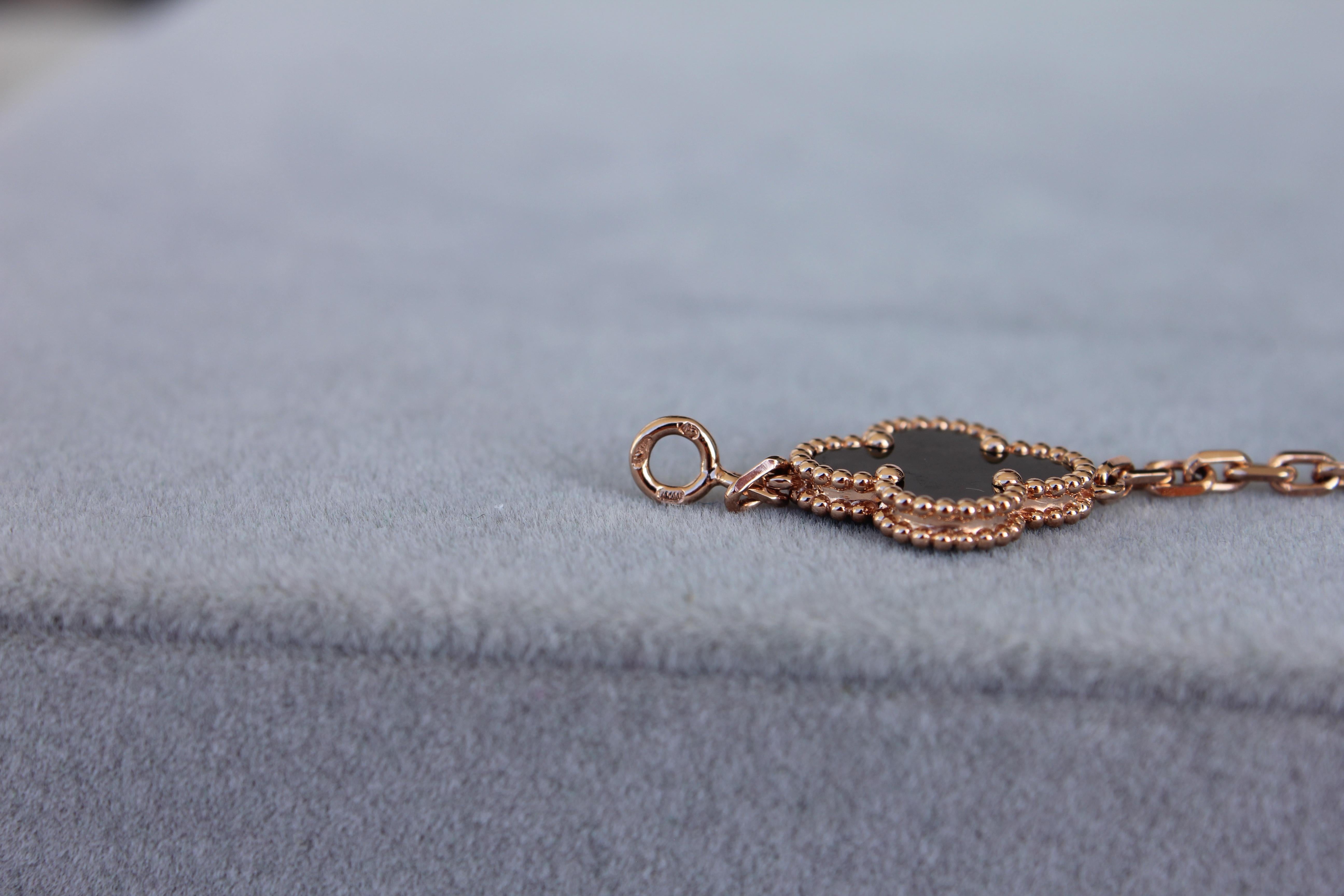 Van Cleef & Arpels Vintage Alhambra Mother of Pearl Diamonds Rose Gold Bracelet 11