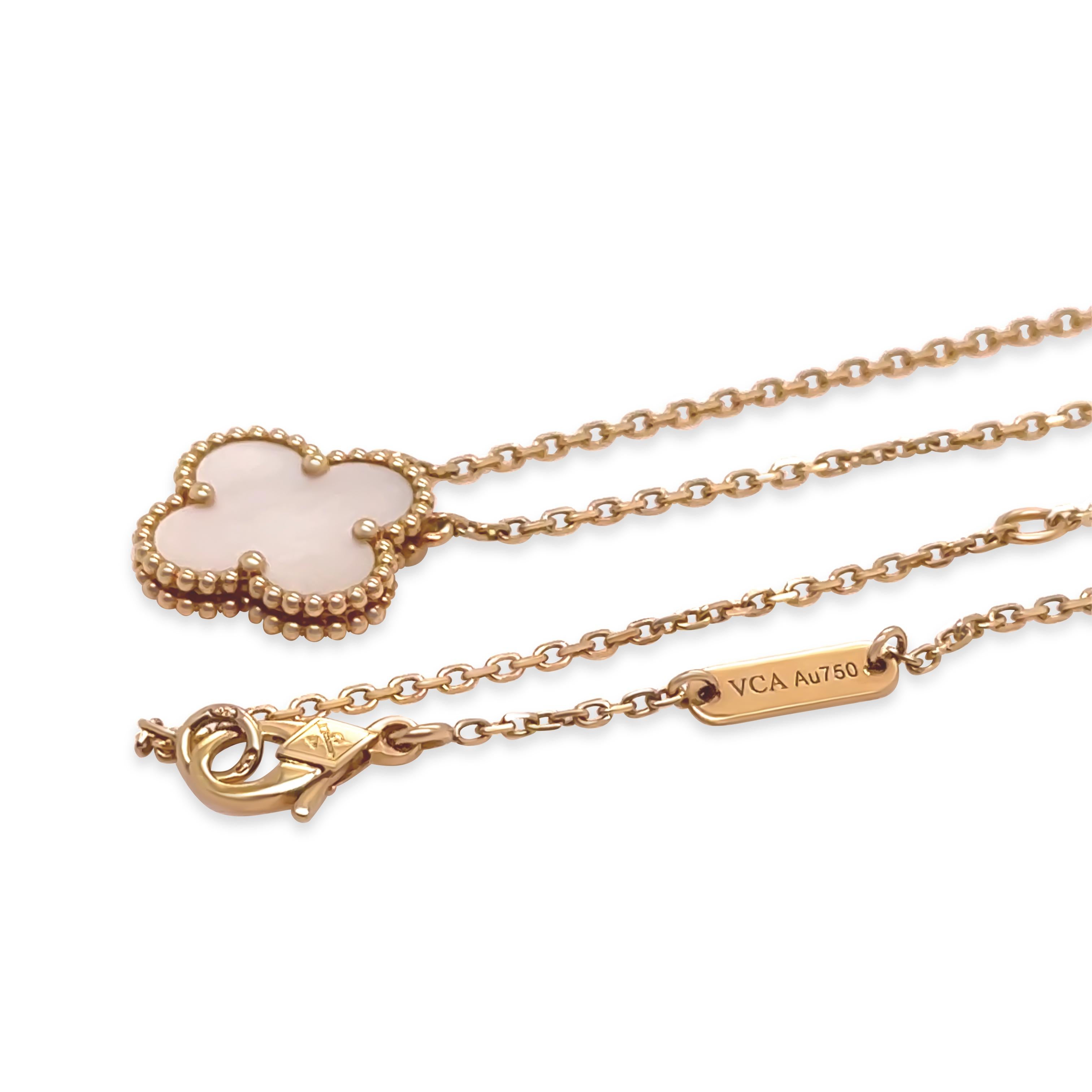 Van Cleef & Arpels Vintage Alhambra Mother of Pearl Pendant Necklace 4.62g In Excellent Condition In SYDNEY, NSW
