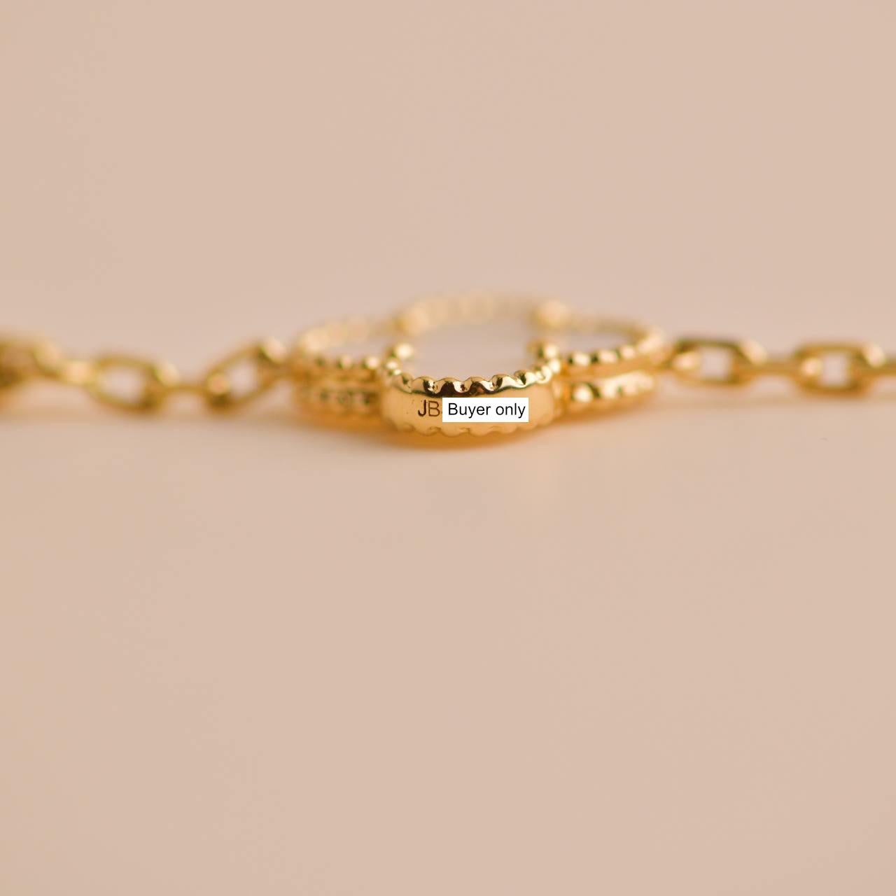 Women's or Men's Van Cleef & Arpels Vintage Alhambra Mother of Pearl Yellow Gold Bracelet