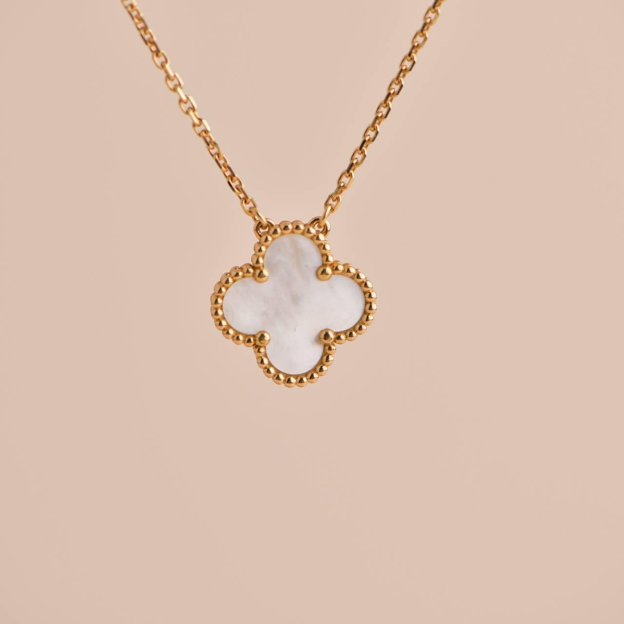 collier van cleef prix
