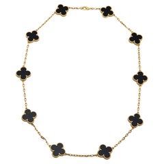 Van Cleef & Arpels, collier vintage Alhambra en or jaune 18 carats à motifs 10 onyx