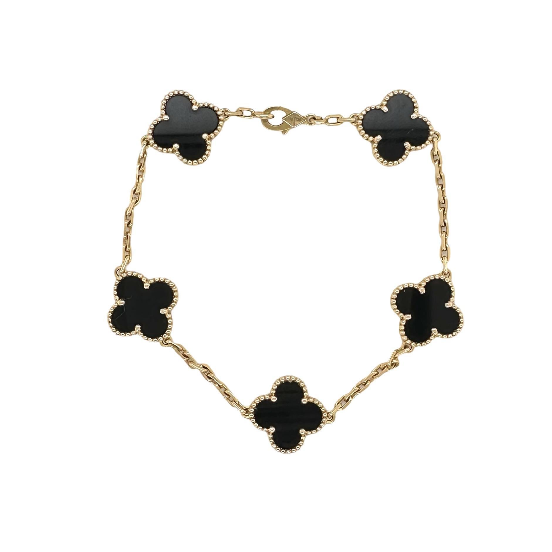 Van Cleef & Arpels Vintage Alhambra Onyx-Armband aus Gelbgold mit 5 Motiven 2