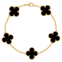 Van Cleef & Arpels Vintage Alhambra Onyx Bracelet 5 Motifs 18K Yellow Gold