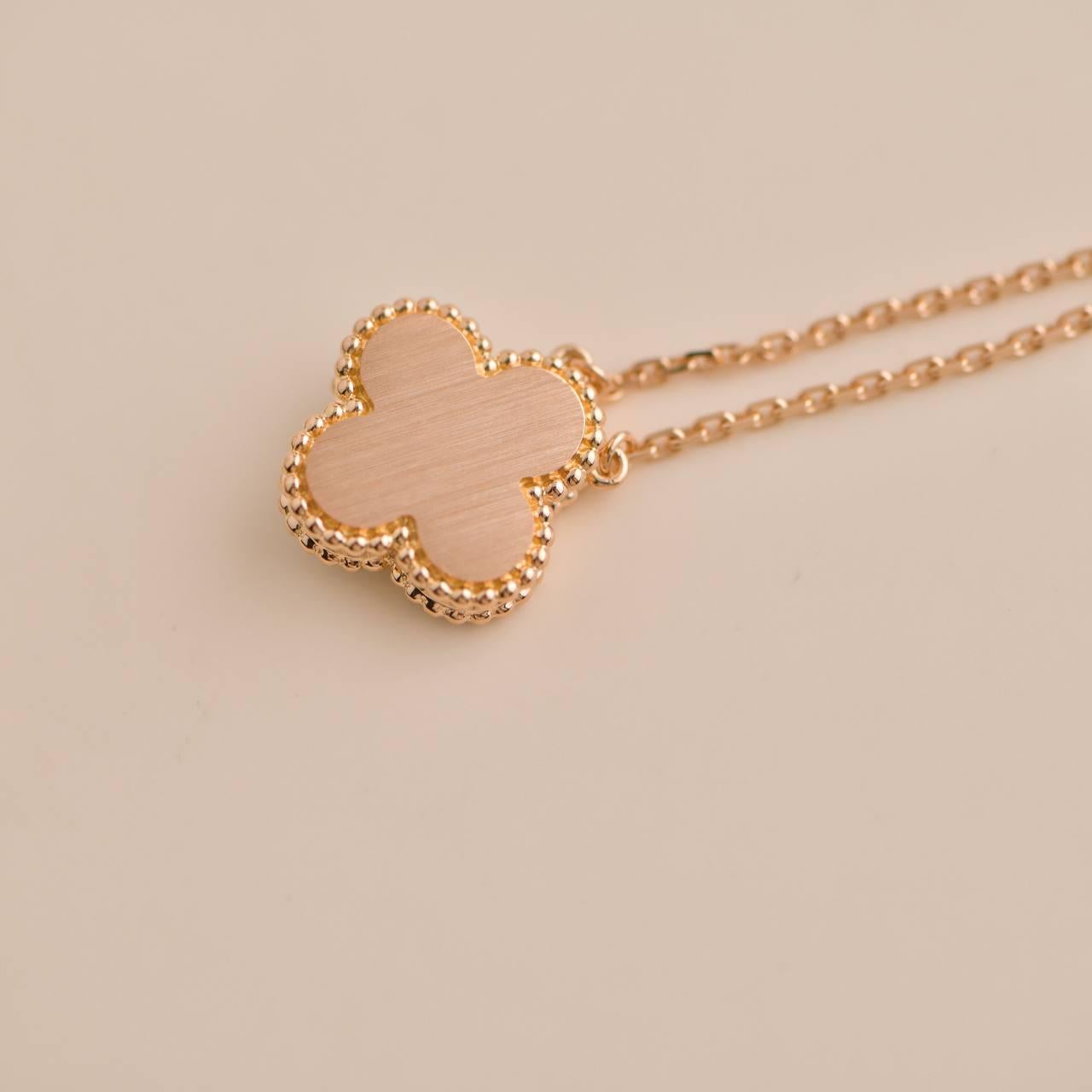 Brilliant Cut Van Cleef & Arpels Vintage Alhambra Onyx Rose Gold 2016 Holiday Pendant Necklace For Sale