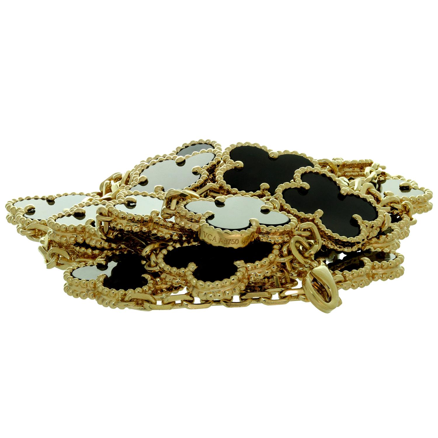 Van Cleef & Arpels Vintage Alhambra Onyx Yellow Gold 20 Motif Necklace 3