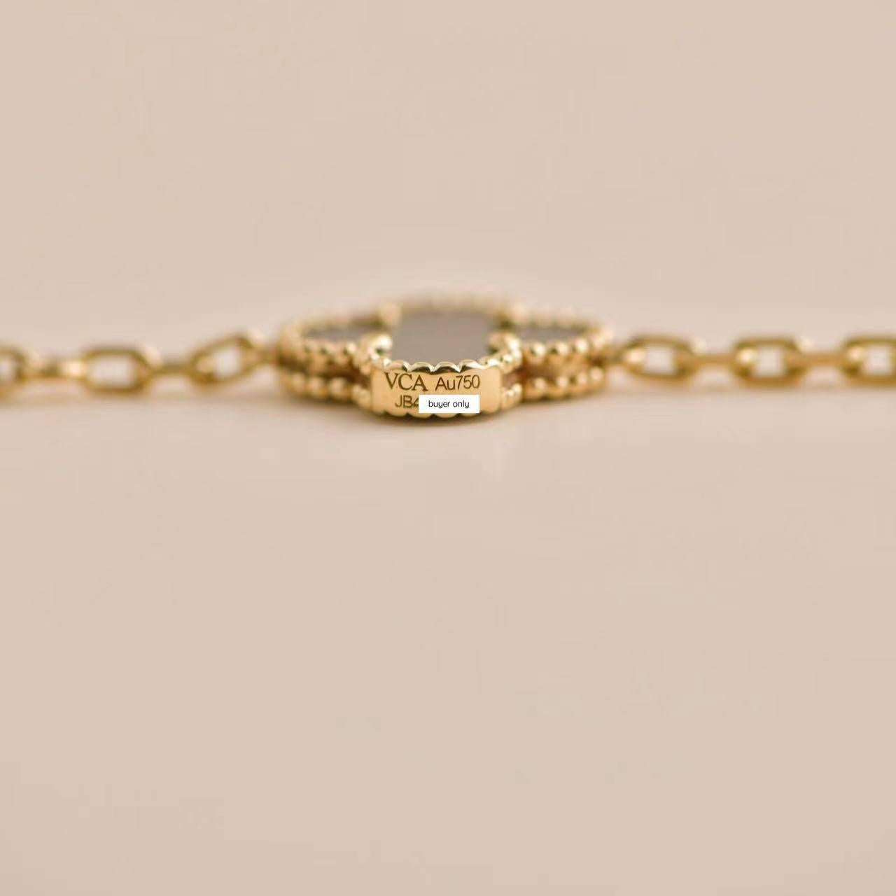 Van Cleef & Arpels Vintage Alhambra Onyx Yellow Gold Bracelet 1