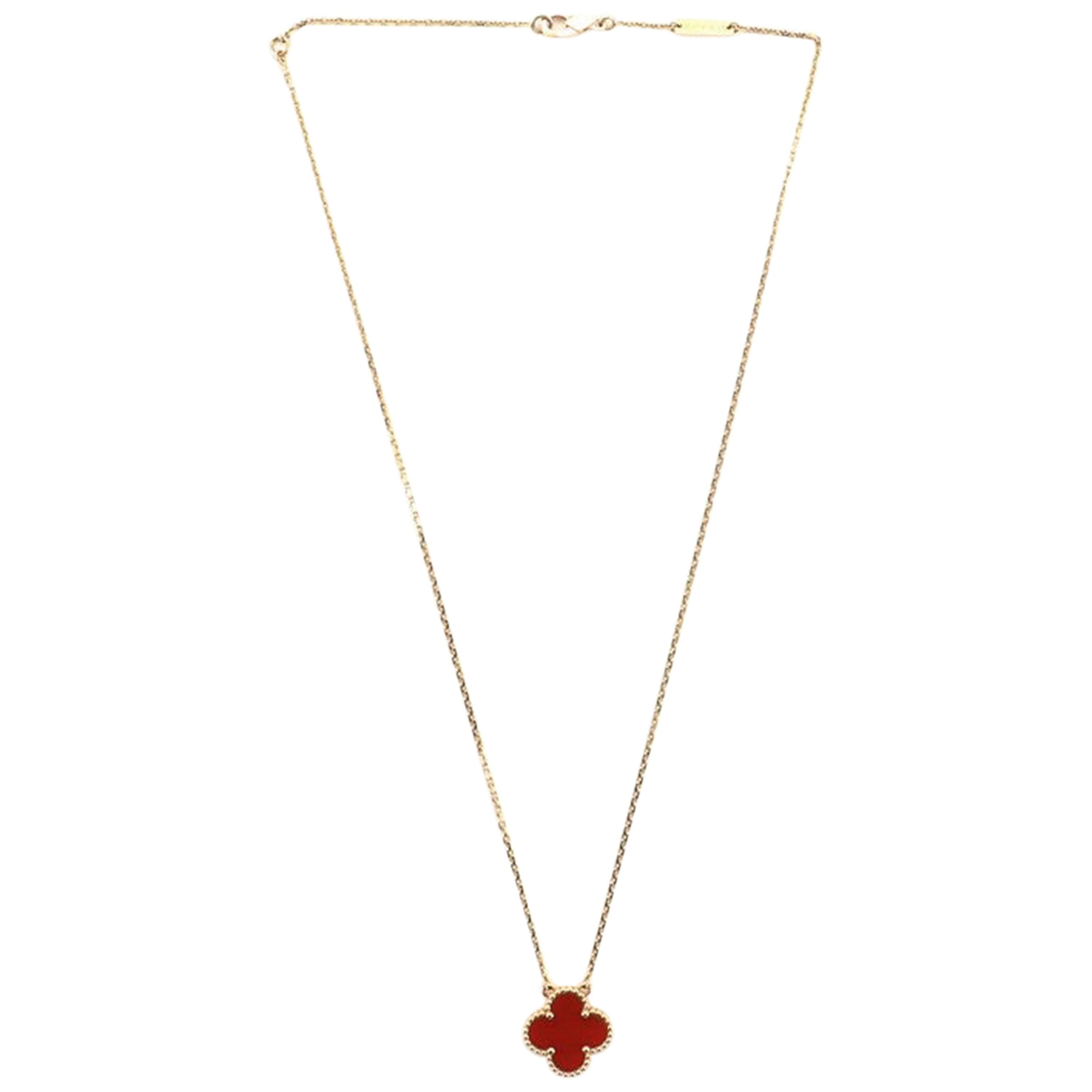 Van Cleef & Arpels Vintage Alhambra Pendant Necklace 18 Karat Gold and Carnelian