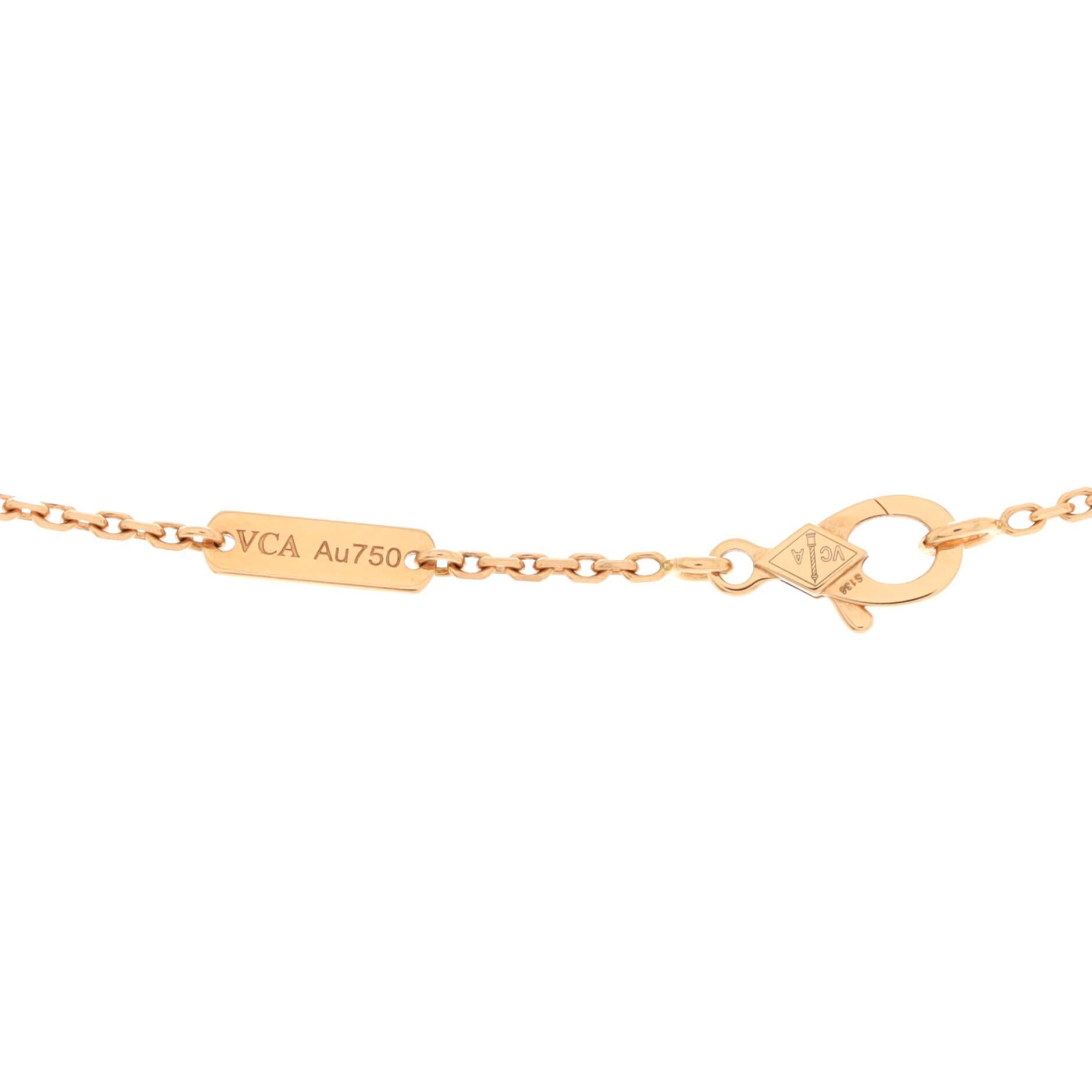 Van Cleef & Arpels Vintage Alhambra-Halskette mit Anhänger aus 18 Karat Roségold 1