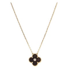 Van Cleef & Arpels Vintage Alhambra Pendant Necklace 18k Rose Gold
