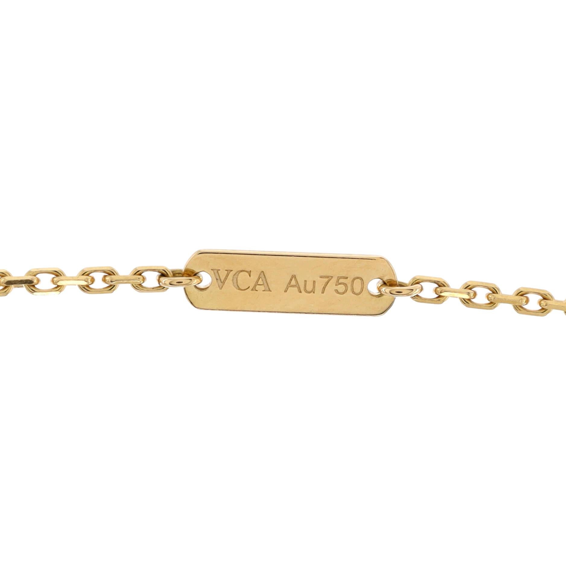Van Cleef & Arpels Vintage Alhambra-Halskette mit Anhänger aus 18 Karat Gelbgold für Damen oder Herren