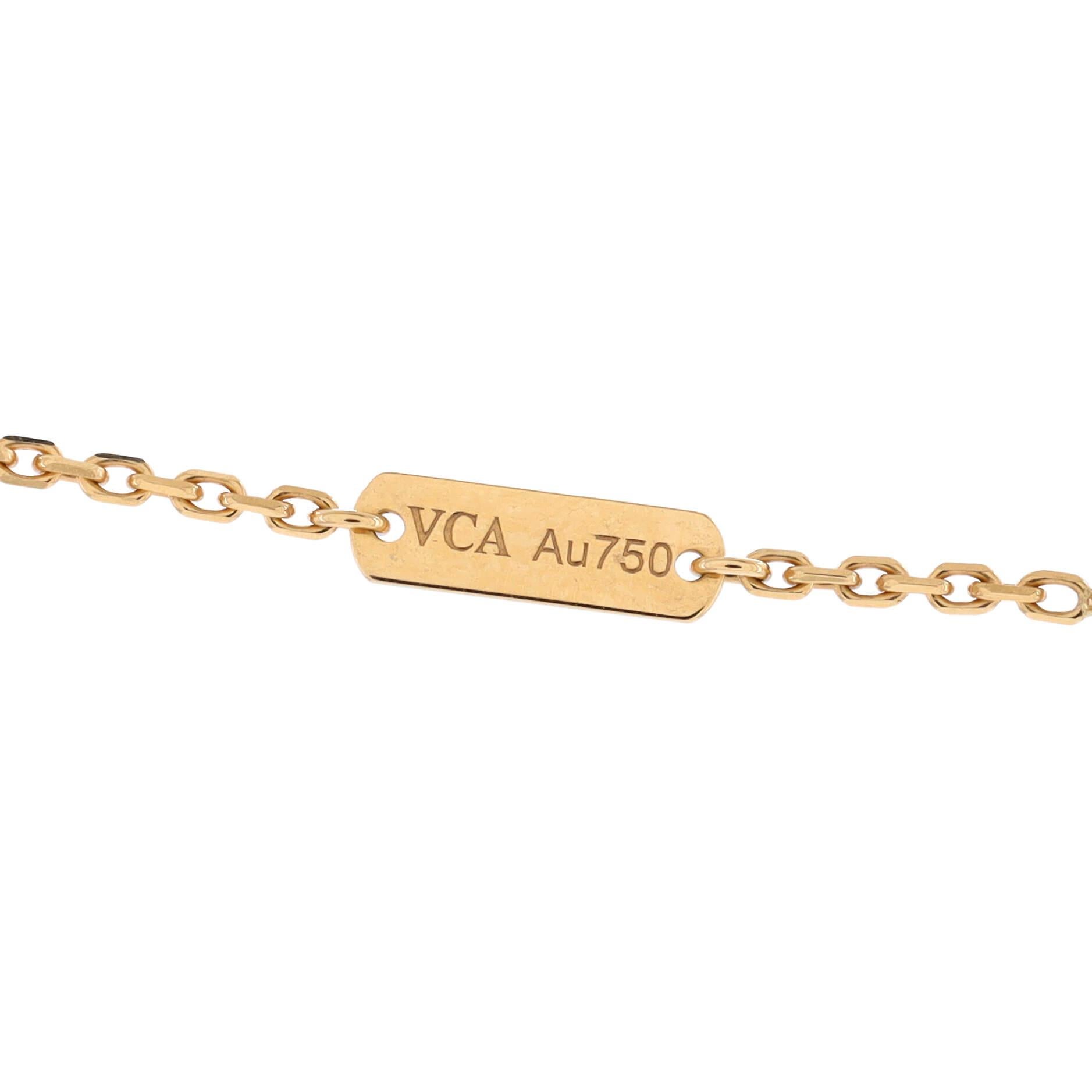 Van Cleef & Arpels Vintage Alhambra Pendant Necklace 18k Yellow Gold 1