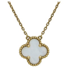 Pendant Necklaces