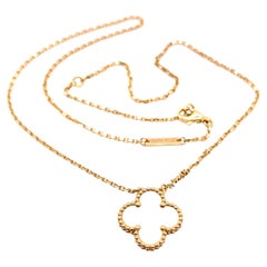 Van Cleef & Arpels Vintage Alhambra Pendant Necklace 18kt YG Mother-of-Pearl