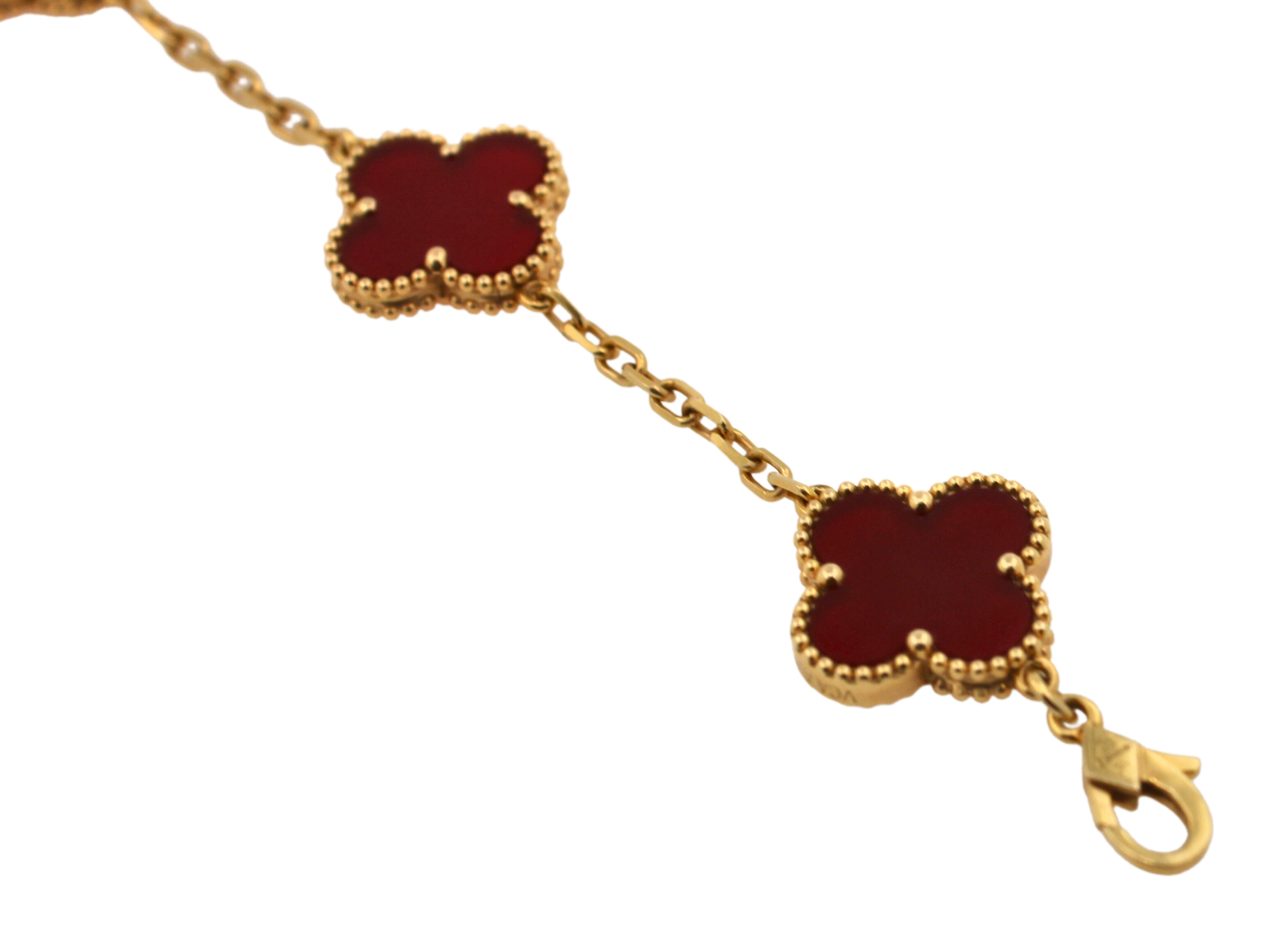 Van Cleef & Arpels Vintage Alhambra Red Carnelian 5 Motifs Yellow Gold Bracelet 7