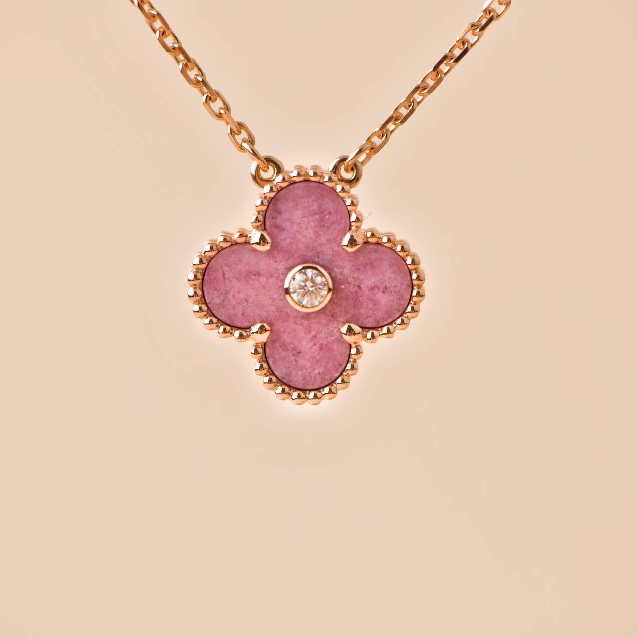 Van Cleef & Arpels Vintage Alhambra Rhodonite Diamond 2021 Holiday Pendant In Excellent Condition In Banbury, GB