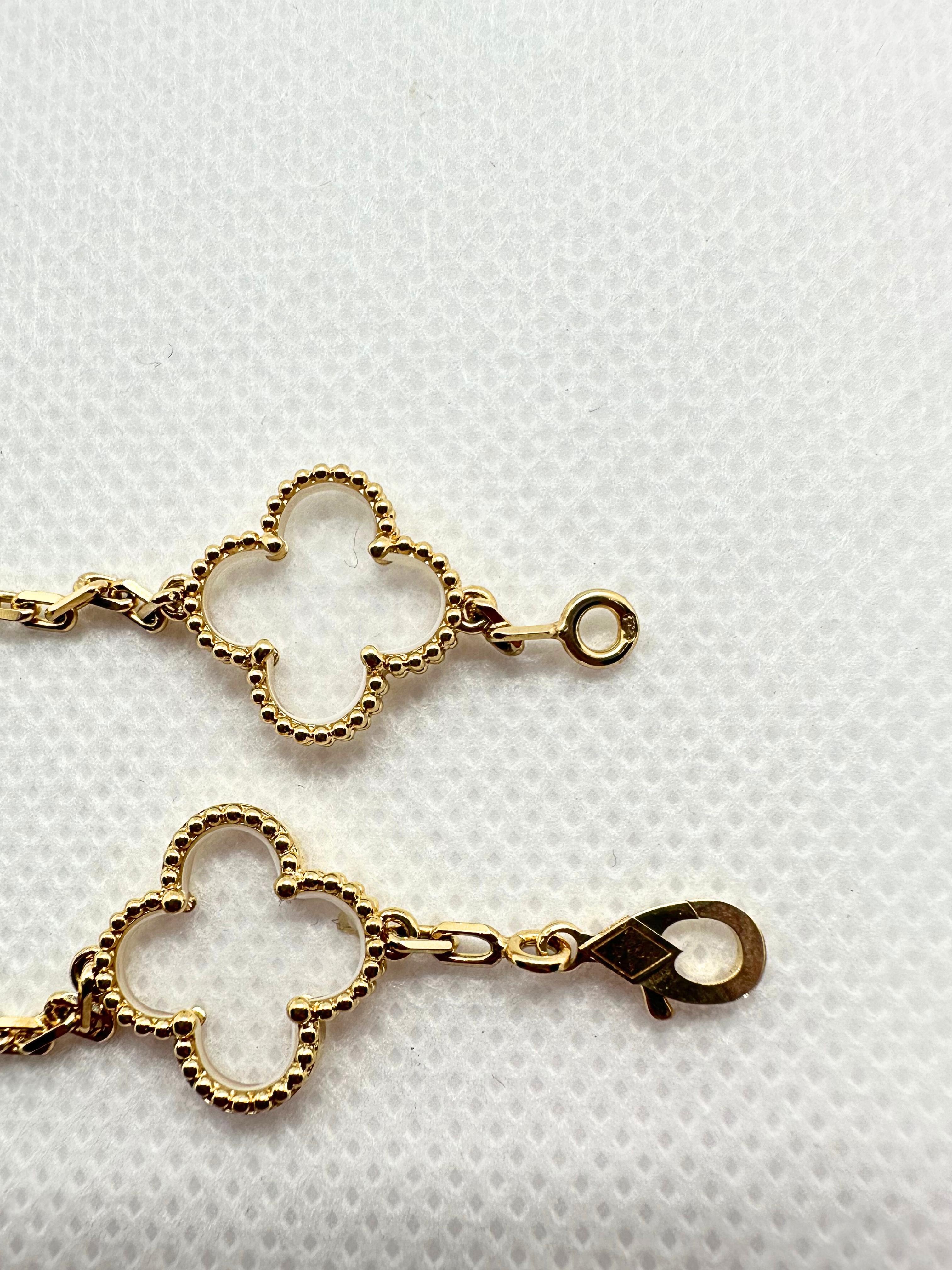 Van Cleef & Arpels Vintage Alhambra Rock Crystal Quartz 18K Yellow Gold Bracelet For Sale 7