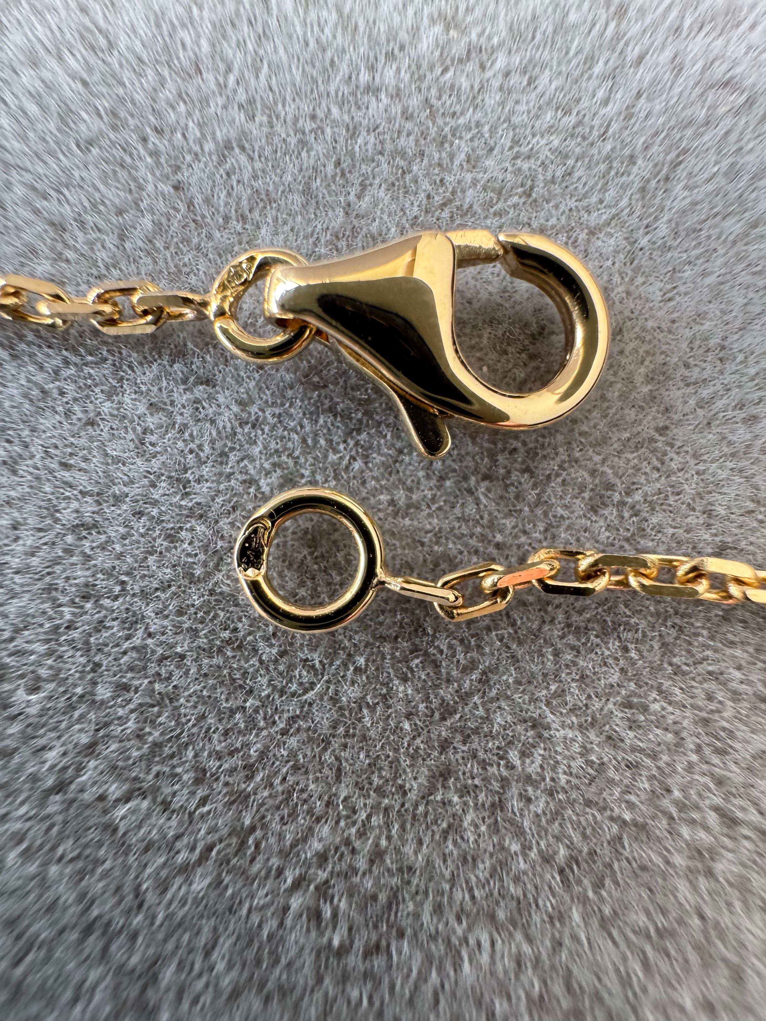 Van Cleef & Arpels Vintage Alhambra Star Holiday Edition Perlen-Anhänger-Halskette im Angebot 5