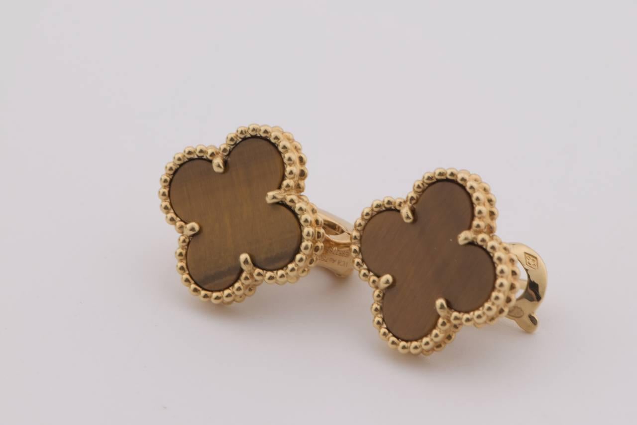 Women's or Men's Van Cleef & Arpels Vintage Alhambra Tiger's Eye Gold Earrings 