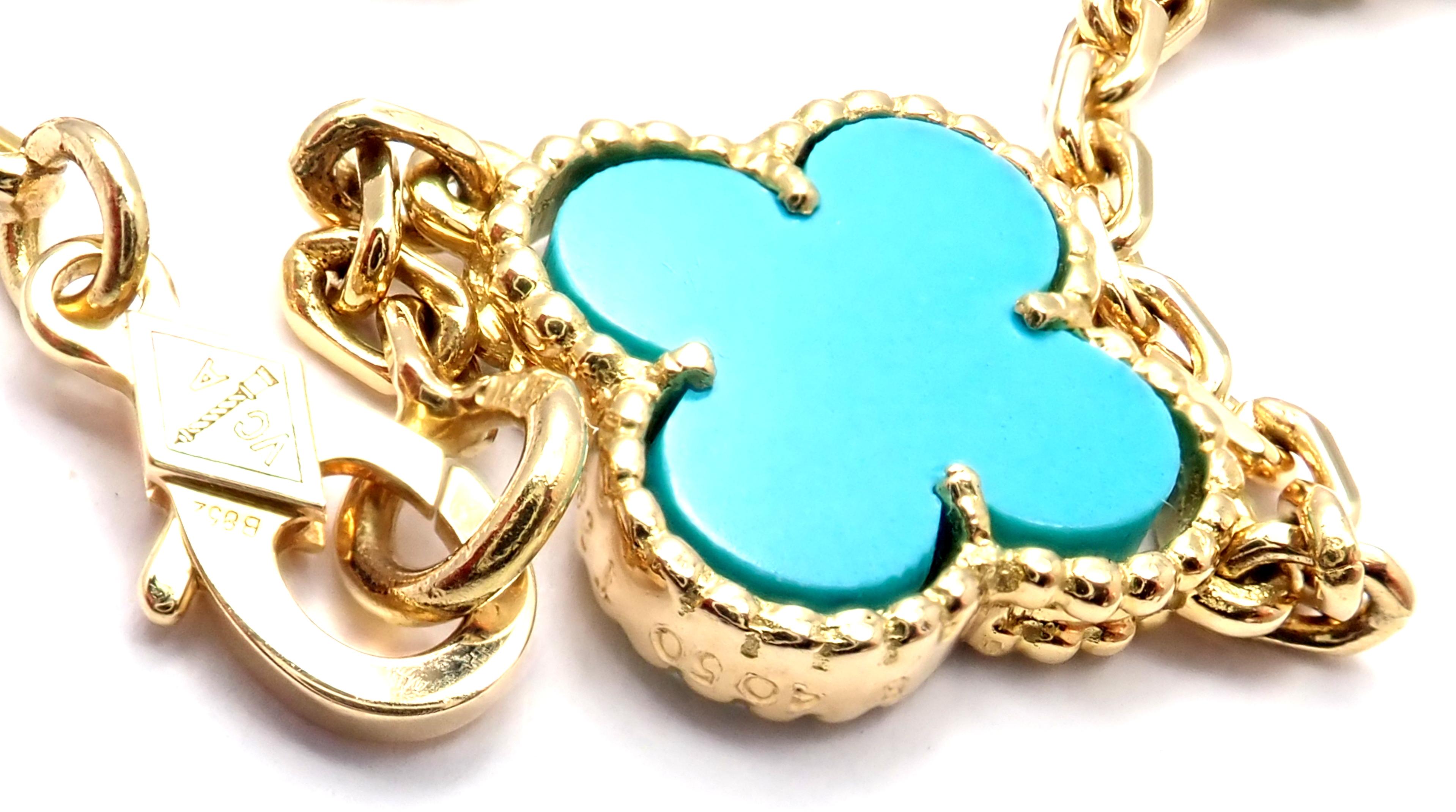 Round Cut Van Cleef & Arpels Vintage Alhambra Turquoise 15 Motif Yellow Gold Necklace