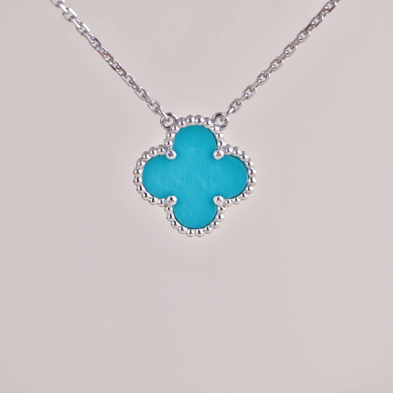 Women's or Men's Van Cleef & Arpels Vintage Alhambra Turquoise 18K White Gold Pendant Necklace