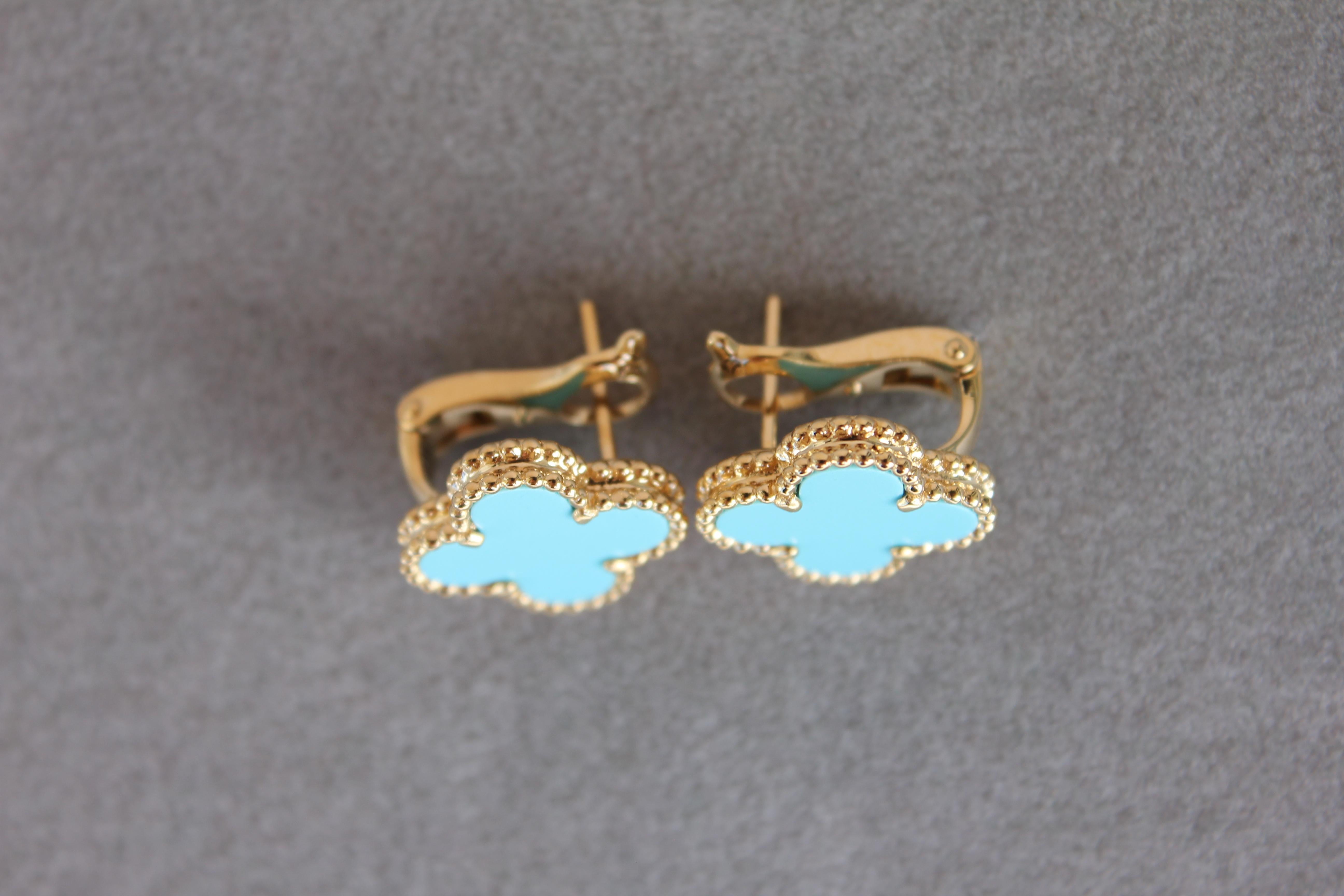 Van Cleef & Arpels Vintage Alhambra Turquoise 18K Yellow Gold Estate Earrings In Good Condition In Fairfax, VA
