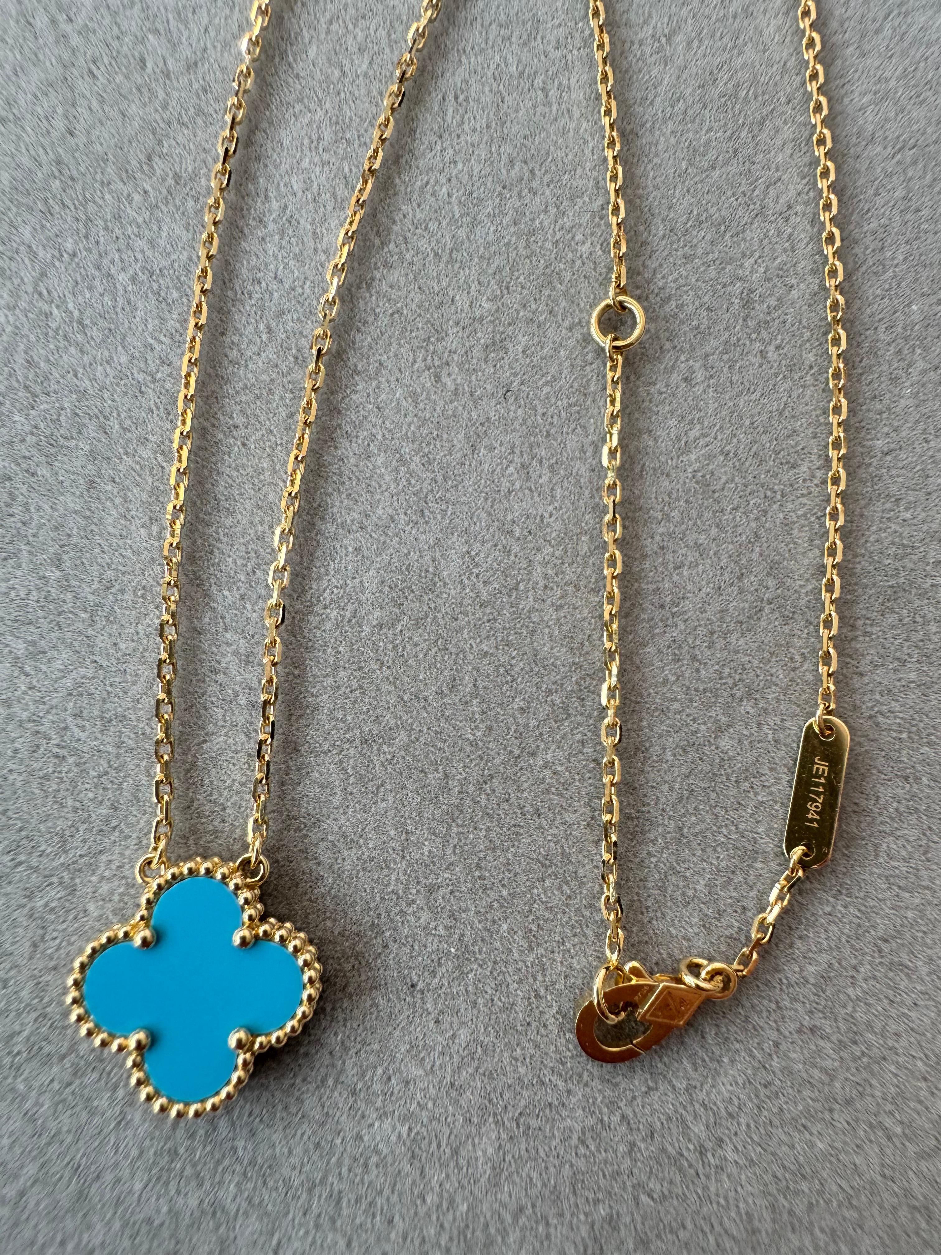 Van Cleef & Arpels Vintage Alhambra Turquoise 18K Yellow Gold Necklace Pendant 1