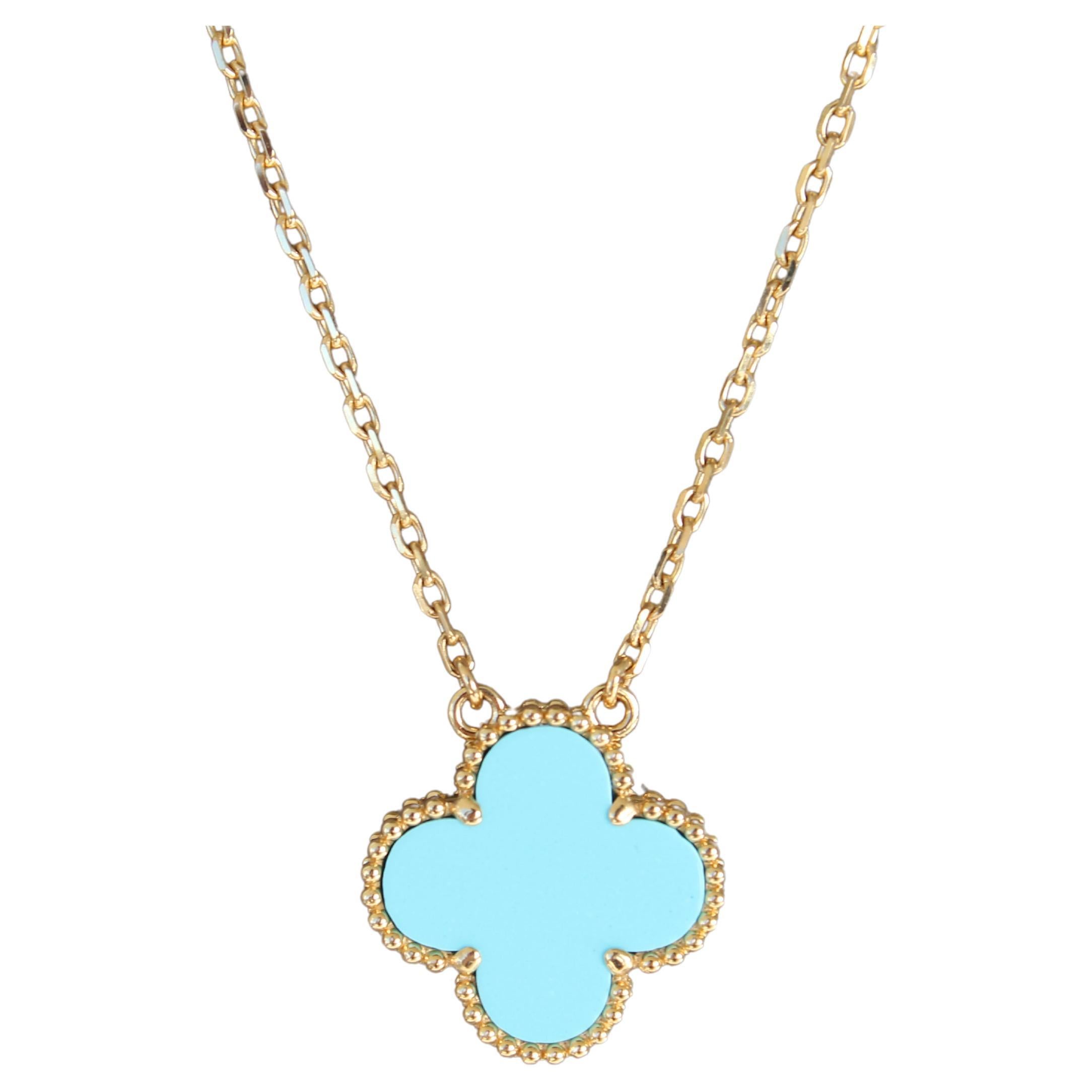 Van Cleef & Arpels Vintage Alhambra Turquoise 18K Yellow Gold Necklace Pendant For Sale