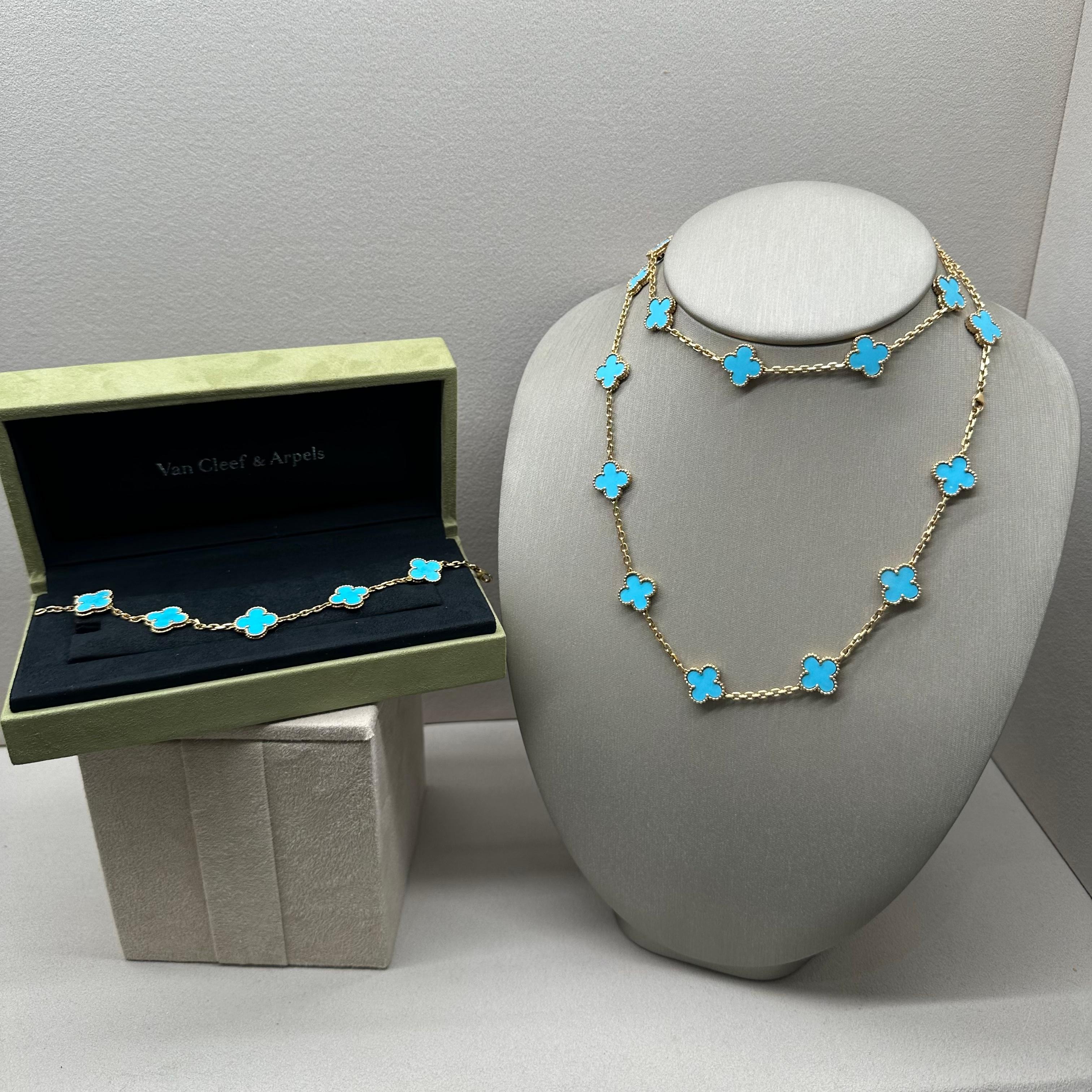 Women's or Men's Van Cleef & Arpels Vintage Alhambra Turquoise Necklace & Bracelet Set