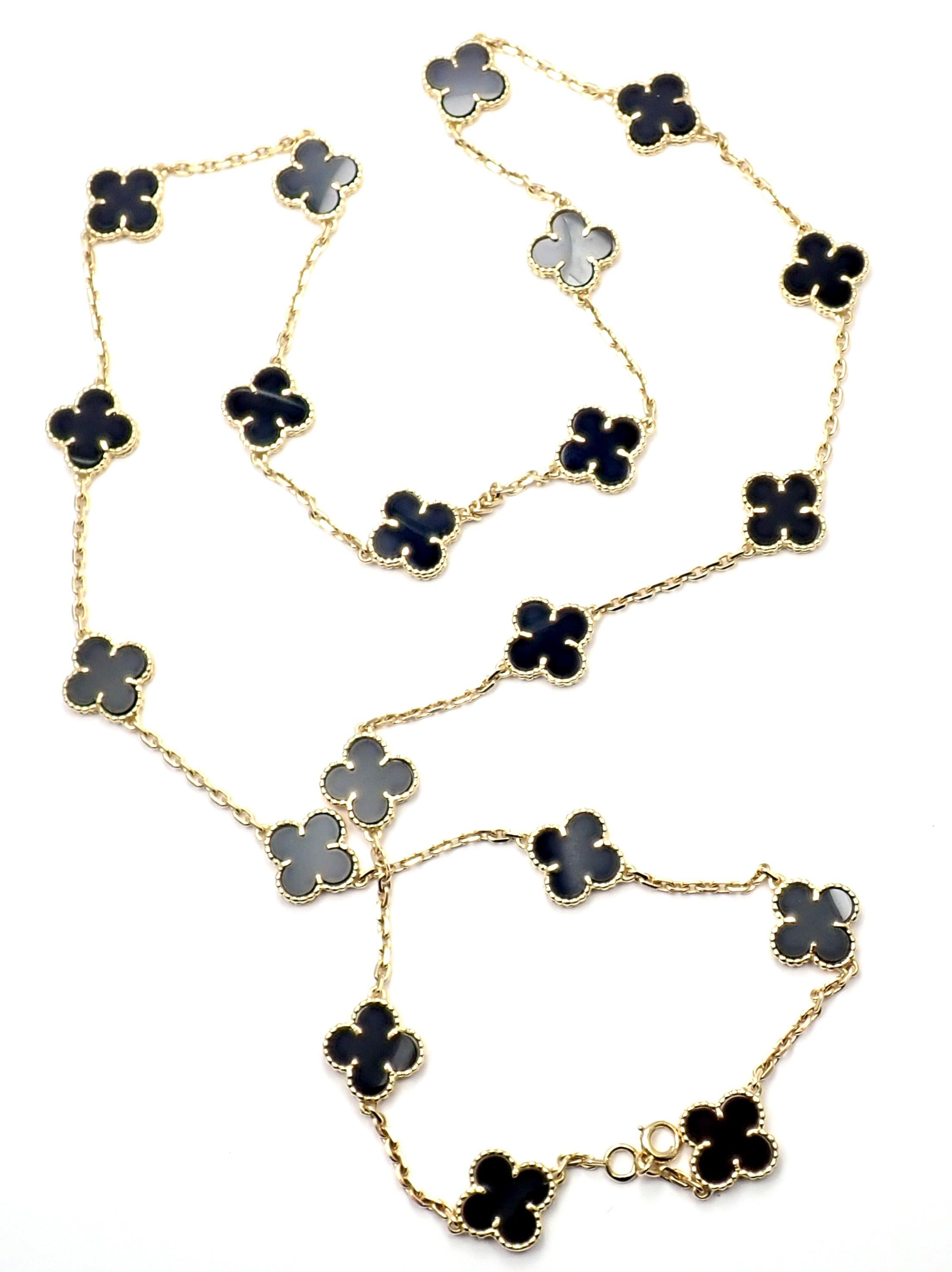 Women's or Men's Van Cleef & Arpels Vintage Alhambra Twenty Motif Black Onyx Gold Necklace