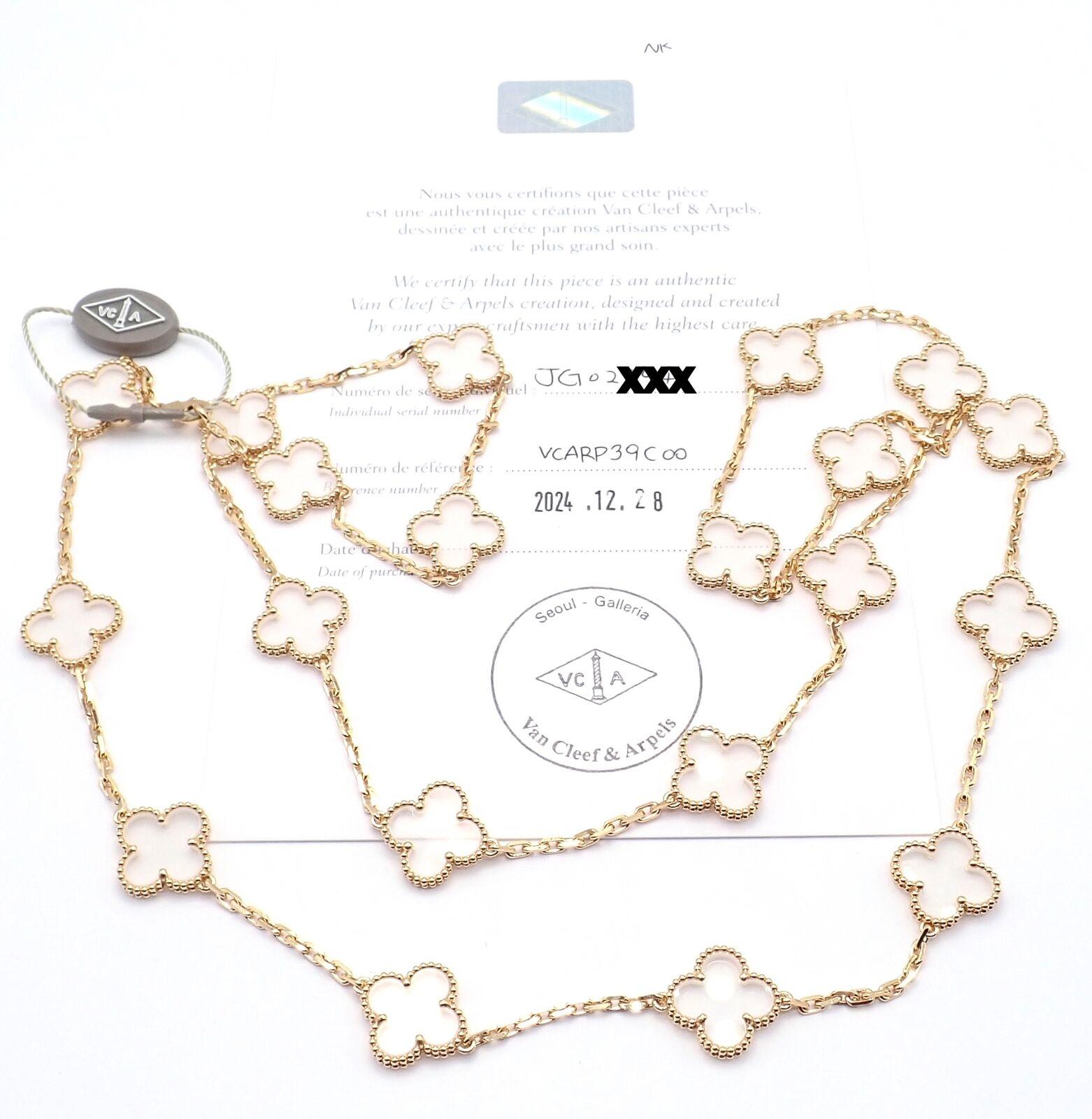 Van Cleef & Arpels Collana vintage Alhambra con venti motivi in cristallo di rocca e oro in vendita 6