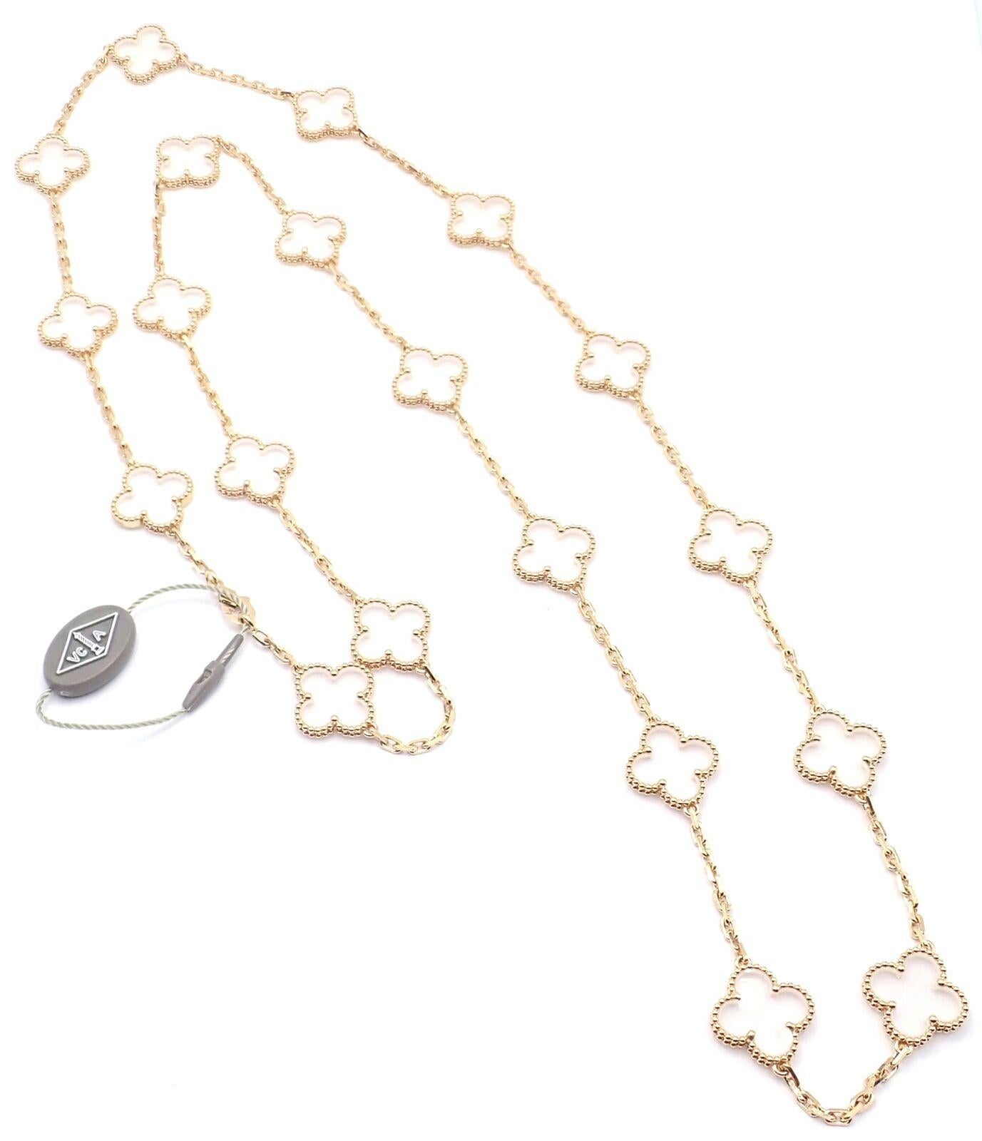 Van Cleef & Arpels Collana vintage Alhambra con venti motivi in cristallo di rocca e oro in vendita 8