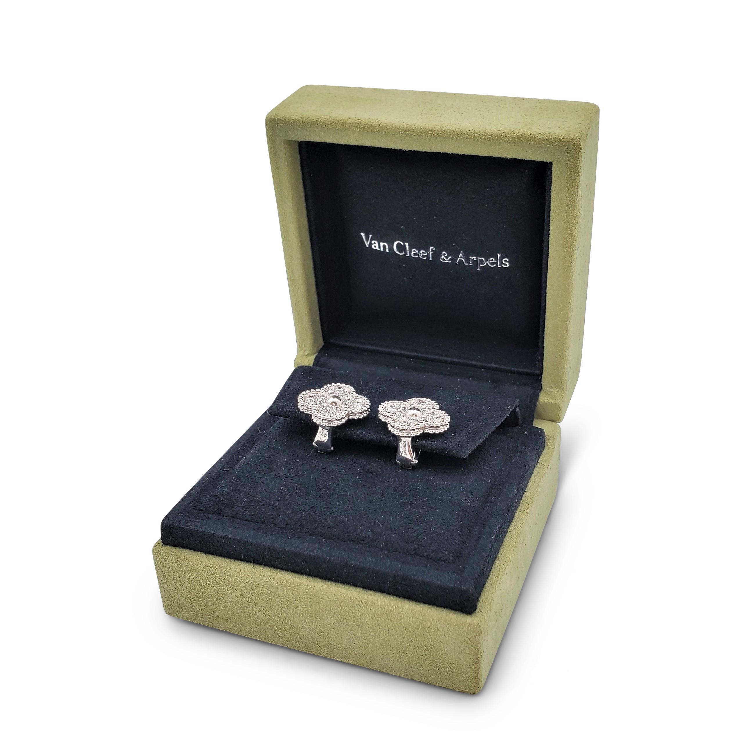 Van Cleef & Arpels 'Vintage' Alhambra Weißgold und Diamant-Ohrringe 2