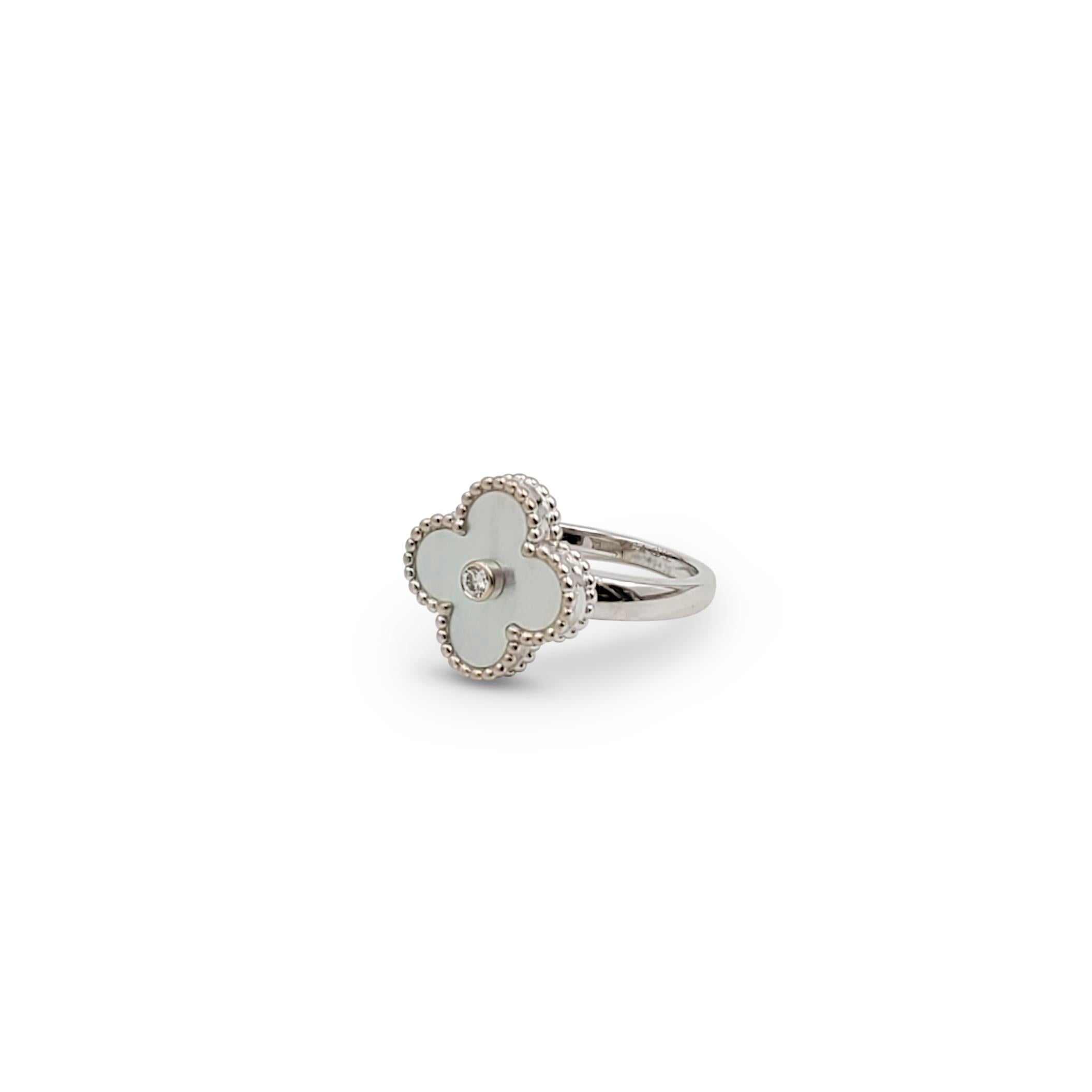 Van Cleef & Arpels 'Vintage Alhambra' Weißgold Perlmutt Diamant Ring (Rundschliff)