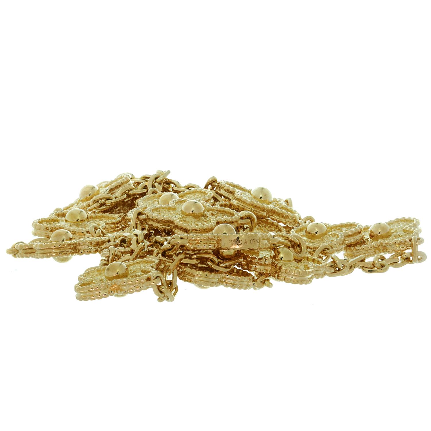 Van Cleef & Arpels Vintage Alhambra Gelbgold lange Halskette mit 20 Motiven 4