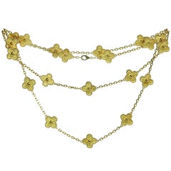 Van Cleef & Arpels Vintage Alhambra Gelbgold lange Halskette mit 20 Motiven