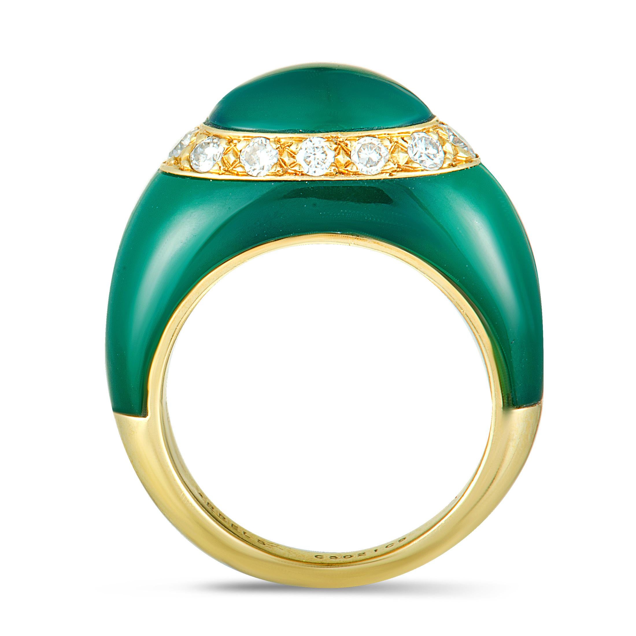 This extraordinary vintage piece from Van Cleef & Arpels is designed in an exceptionally refined manner and attractively embellished with stunning chrysoprase and diamond stones. The ring is exquisitely made of 18K yellow gold and it weighs nine