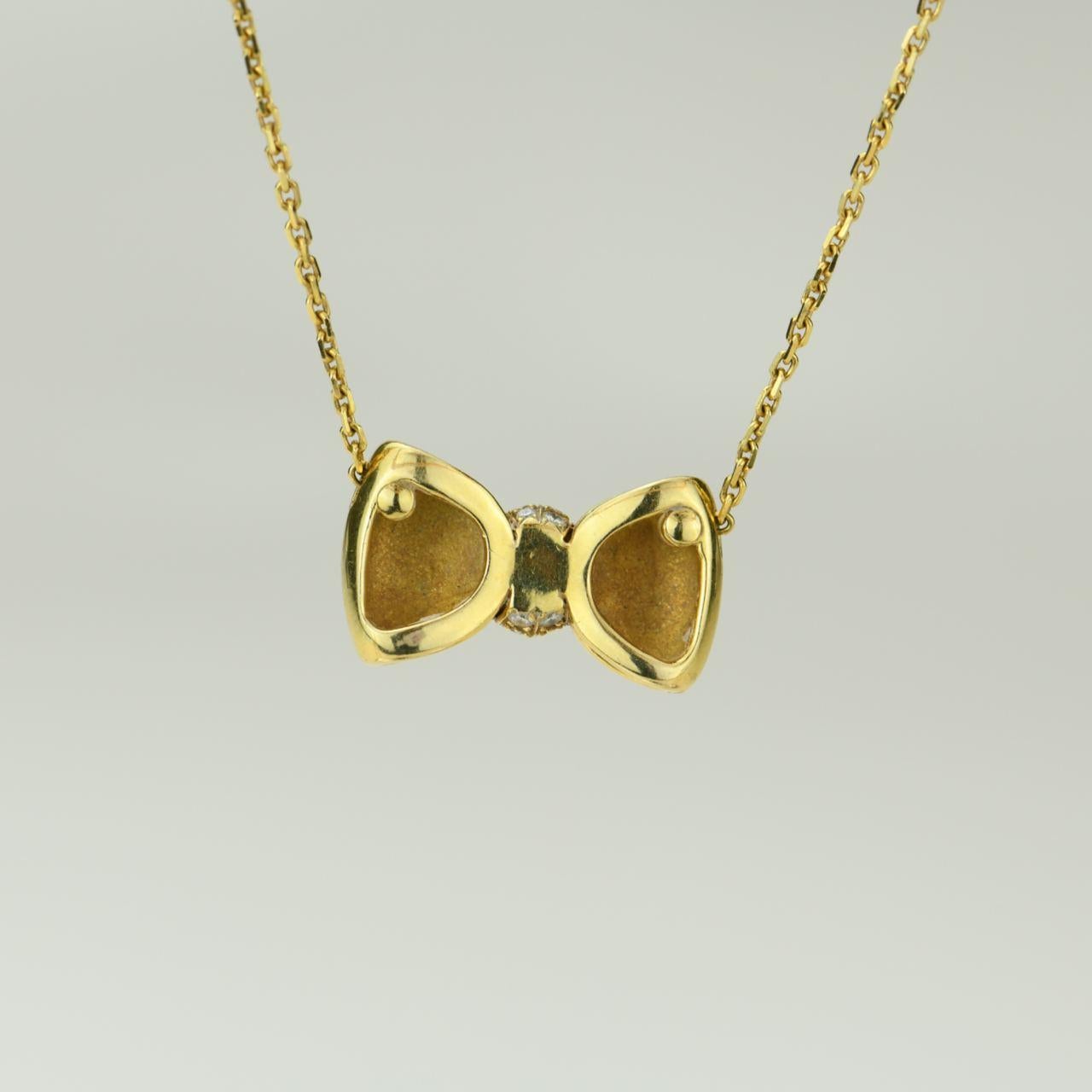 Van Cleef & Arpels Vintage Diamond Bow Yellow Gold Pendant 1