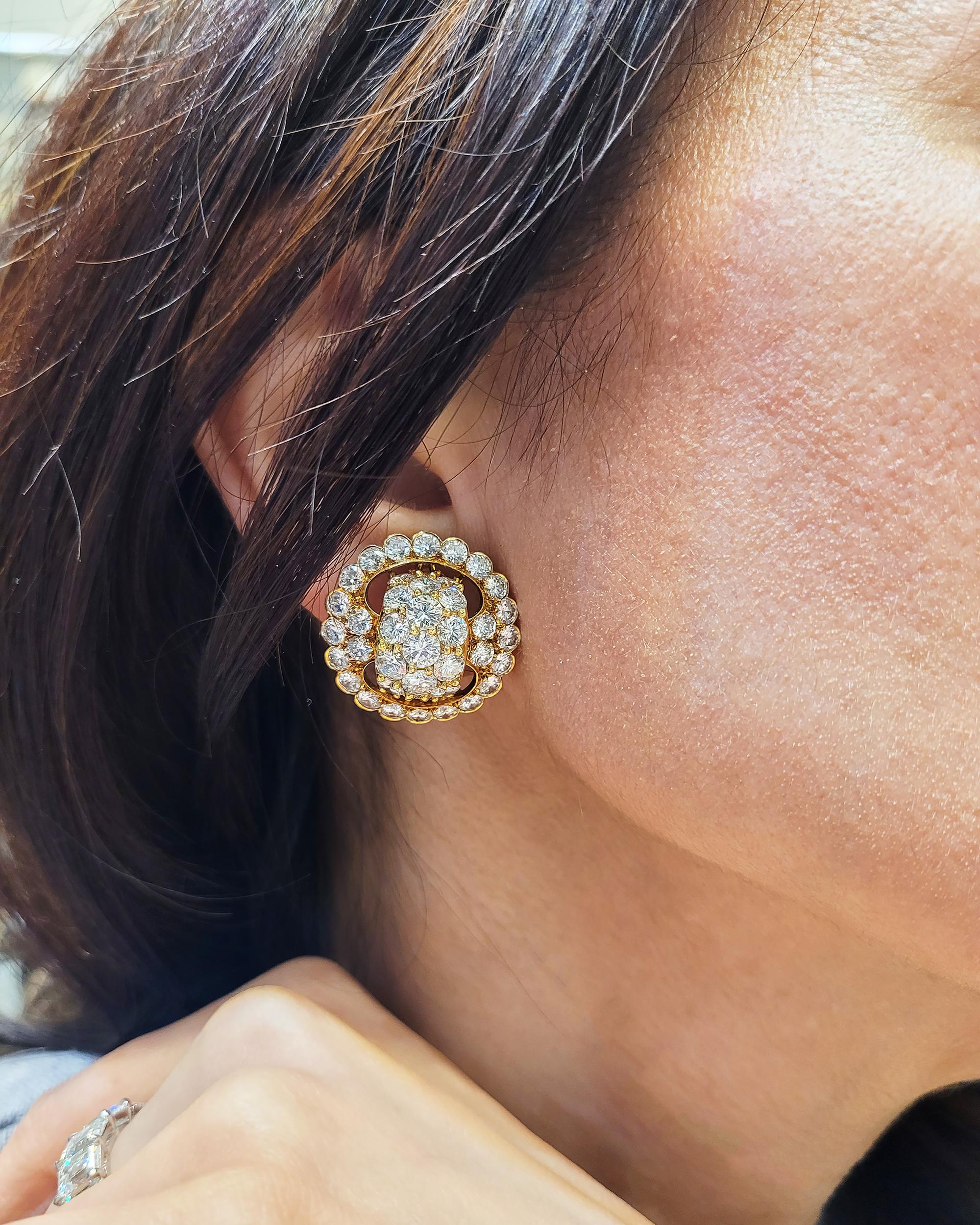 Round Cut Van Cleef & Arpels Vintage Diamond Earrings For Sale