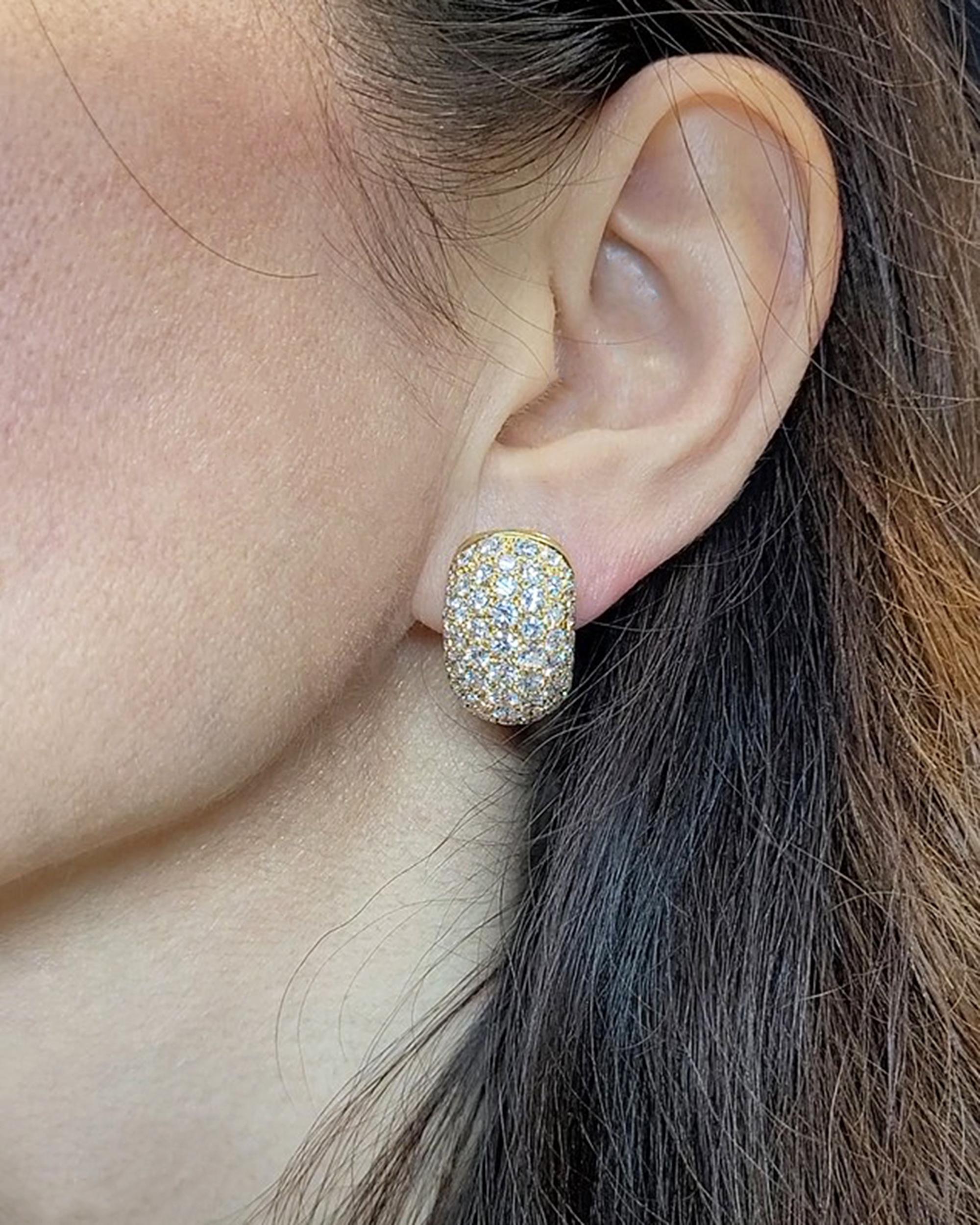 Women's Van Cleef & Arpels Vintage Diamond 'Huggie' Earrings For Sale