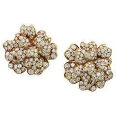 Orecchini a grappolo con pavé di diamanti vintage di Van Cleef & Arpels, anni '80