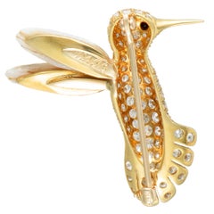 Van Cleef & Arpels Vintage Diamond Pave Pearl Yellow Gold Humming Bird Brooch