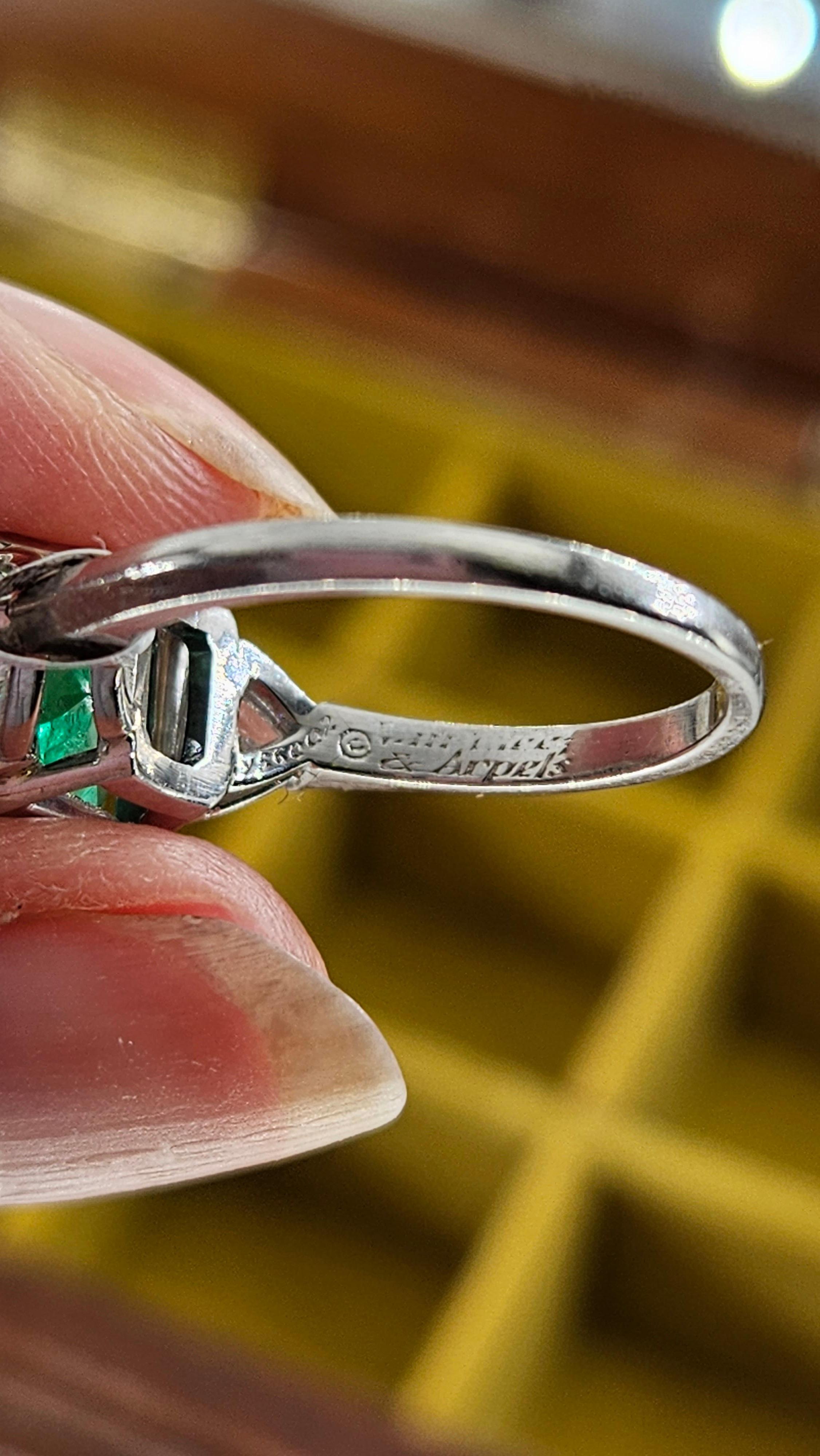 Van Cleef & Arpels Vintage GIA 5.28ct Colombian Emerald & Diamond Platinum Ring  11